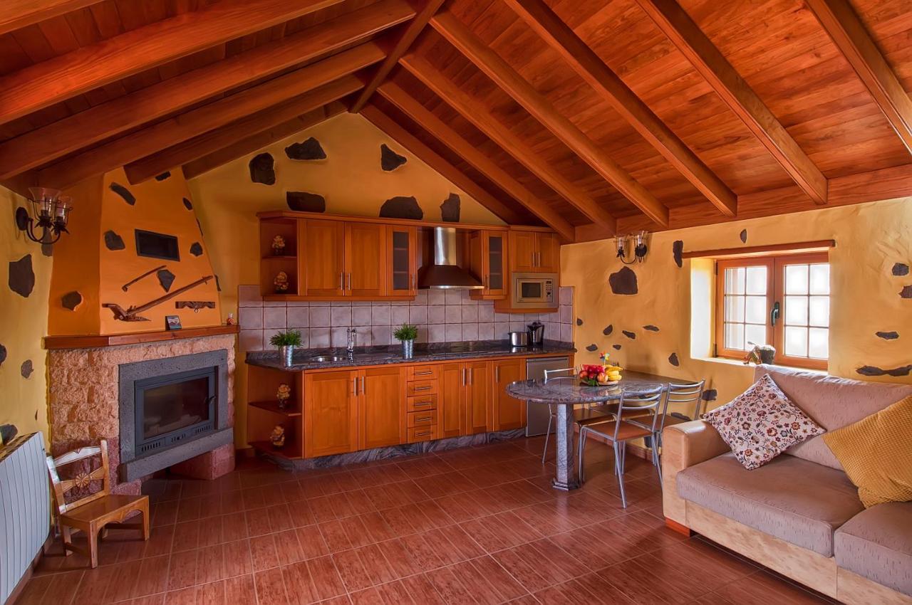 Las Casas De Lola Y Rafael Мойя Экстерьер фото
